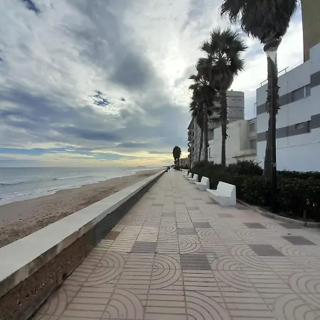 Relax Les Palmeres Апартаменты *