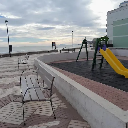 Апартаменты Relax Les Palmeres Суэка